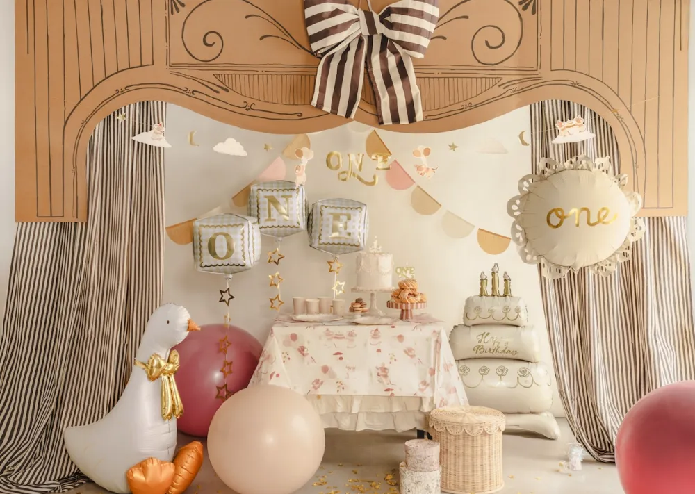 PartyDeco Balon foliowy Gąska - 72 x 91 cm