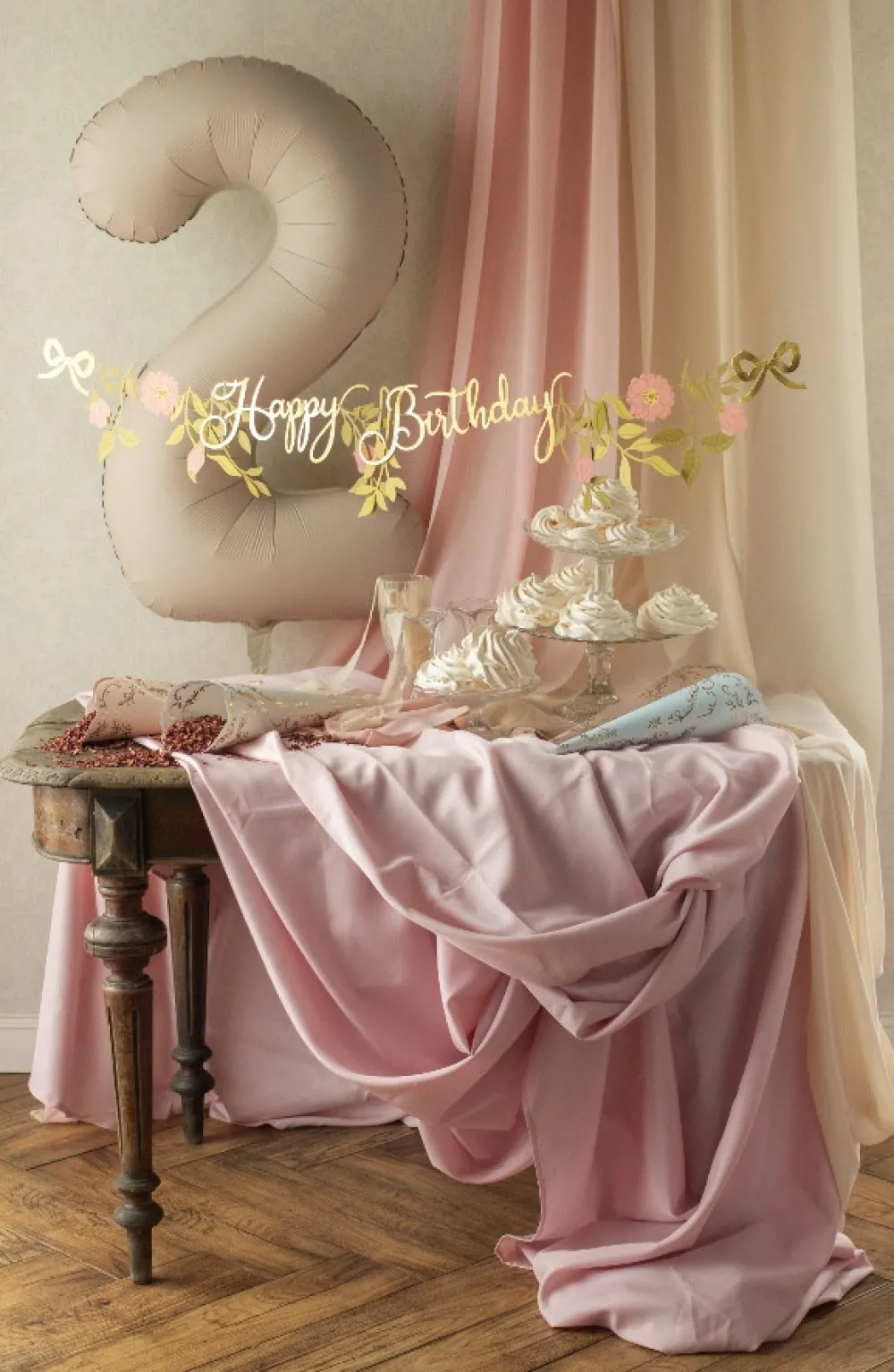 PartyDeco Baner Happy Birthday Kwiaty - złoty, 18,3 cm x 1,3 m