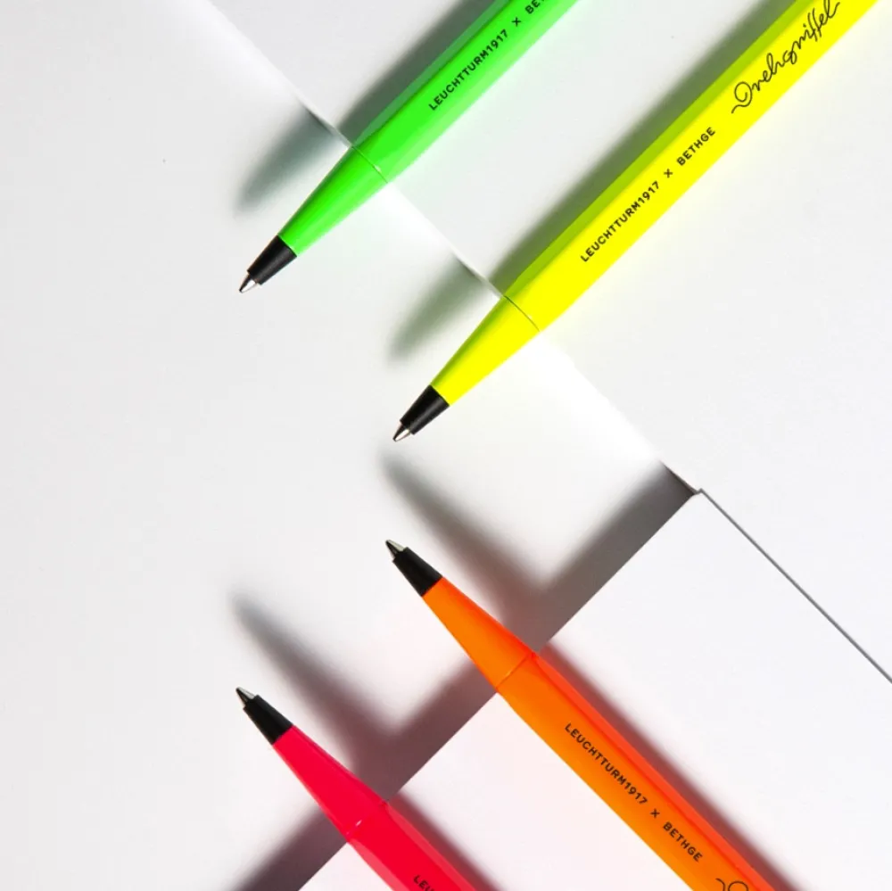 Leuchtturm1917 Długopis Drehgriffel Nr. 1 Luminous Limited Edition - - Pink > Długopisy