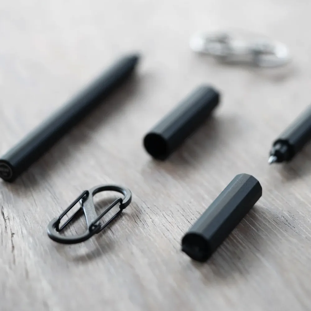 HMM Długopis magnetyczny 0,7 mm - - Black > Długopisy