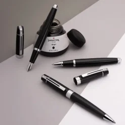 Sheaffer Długopis 300 - - Black Chrome Trim ><noscript><img width=