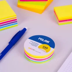 Milan Karteczki samoprzylepne okrągłe - - Fluo 6,7 cm 250 szt. ><noscript><img width=