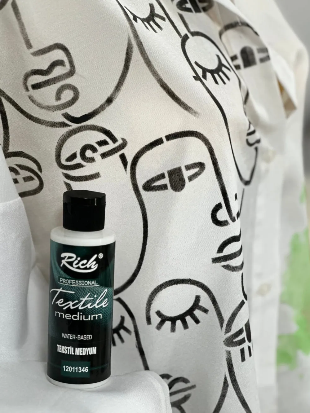 Rich Medium do malowania tkanin Textile Medium - - 120 ml > Farby I Pisaki Do Tkanin