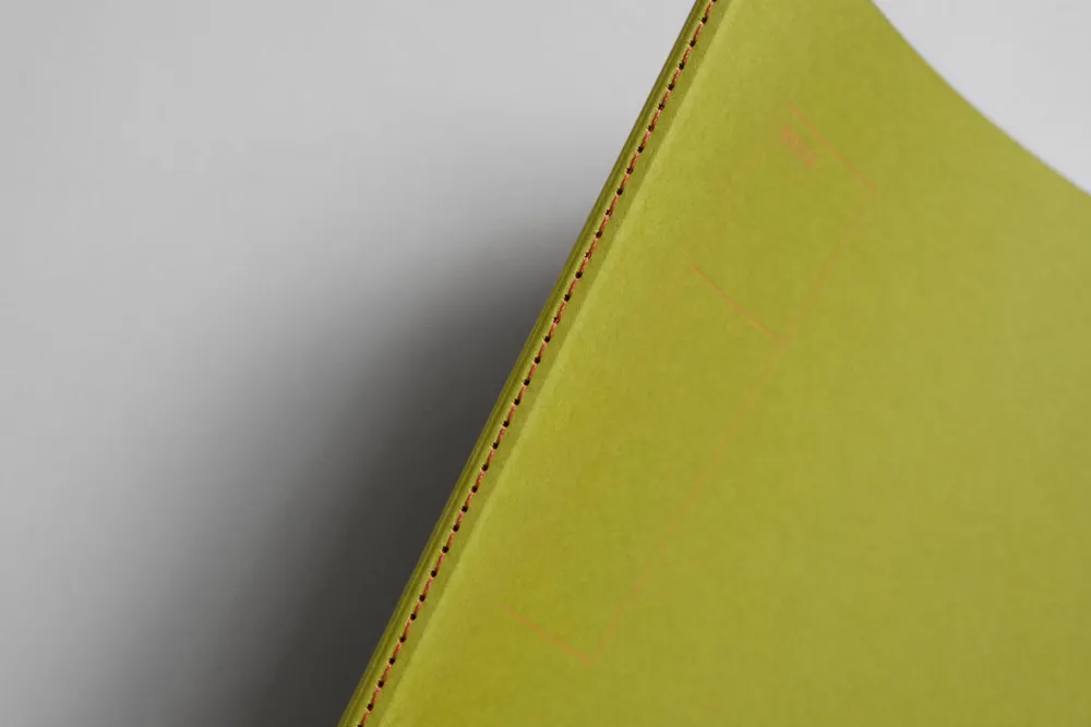 Papierniczeni Notes Lekki - - w kropki, kiwi > Notatniki W Kropki