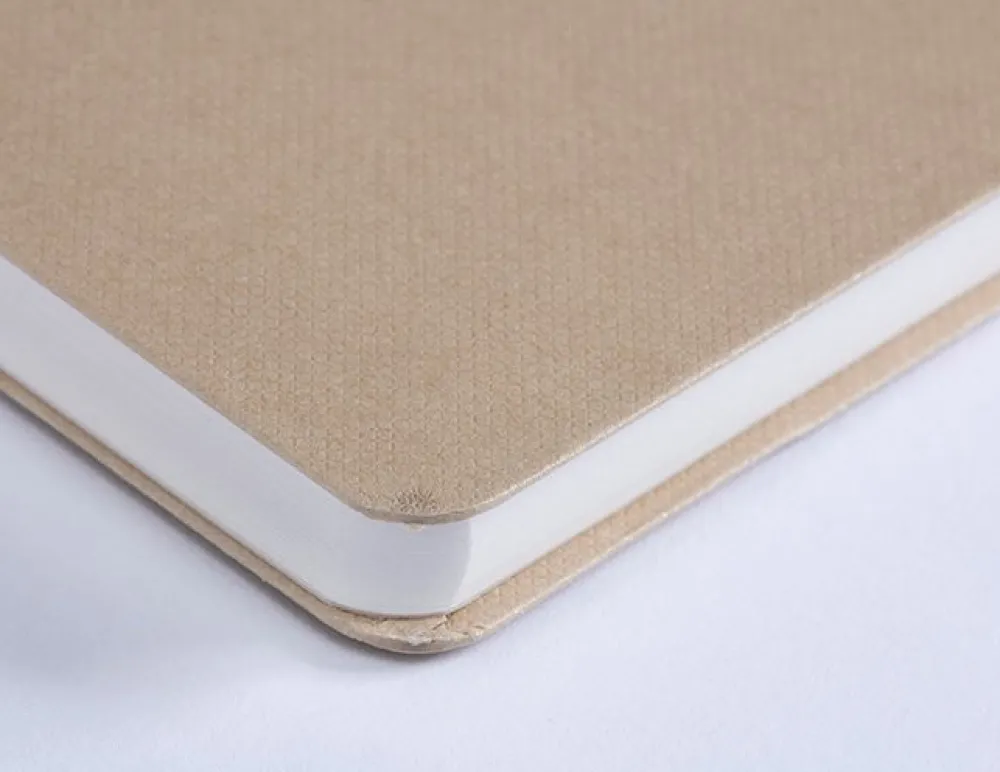 Gmund Notes w kropki Mono - - Oat 115 g 112 ark.