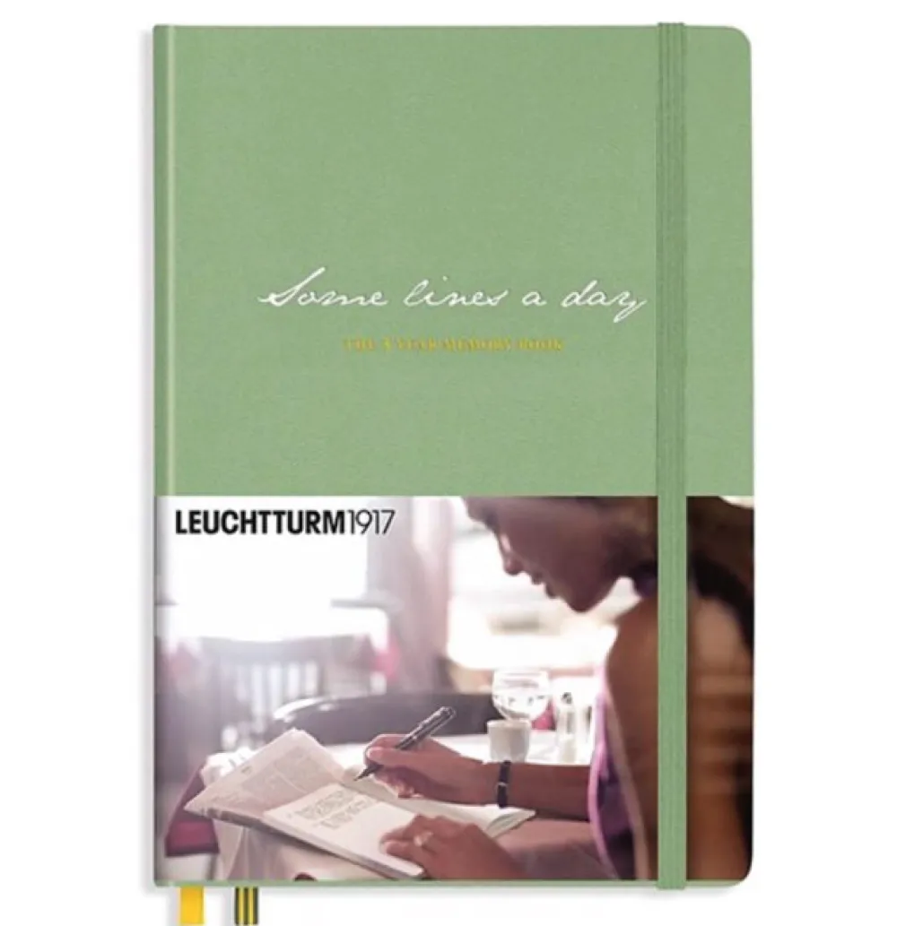 Leuchtturm1917 Pamiętnik pięcioletni Some lines a day - - szałwiowy, twarda okładka, A5 > Pamiętniki & Dzienniki