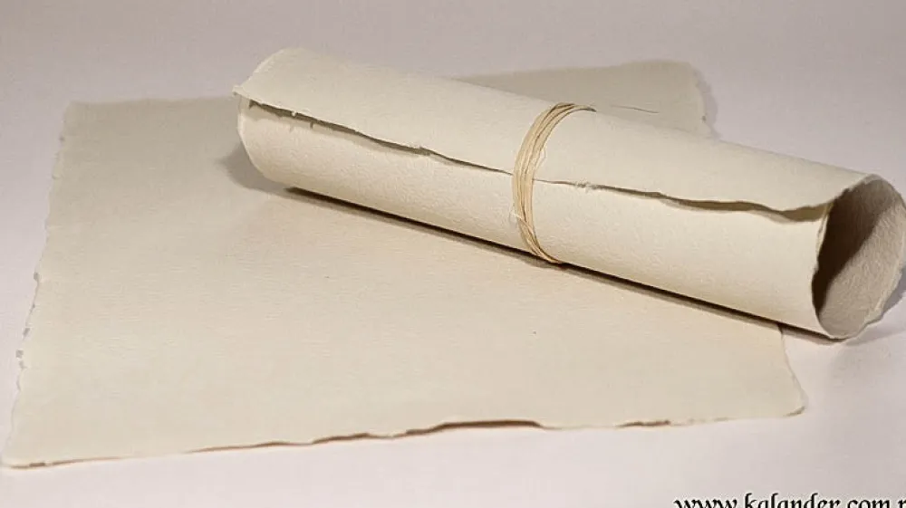 Kalander Papier czerpany - - cappuccino, gładki, A4 > Papiery Czerpane