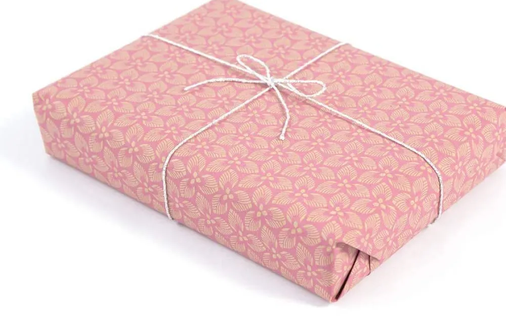 Clairefontaine Papier do pakowania prezentów, Pink Flower - - 35 cm x 5 m > Papier I Zawieszki Do Prezentów