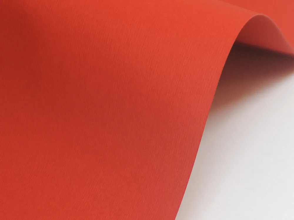 Fedrigoni Papier Nettuno 215g - Rosso Fuoco czerwony A4 > Papiery Barwione W Masie|Papiery Fakturowane