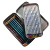 Derwent Piórnik metalowy na 42 kredki - - 18,5 x 9 x 3 cm > Akcesoria
