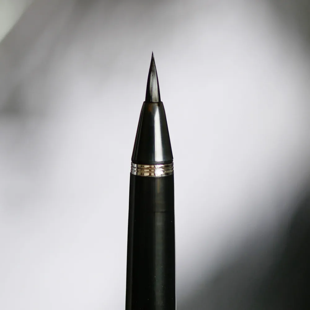 Kuretake Pióro pędzelkowe do kaligrafii Mannen Mouhitsu - - Black > Pisaki Kaligraficzne