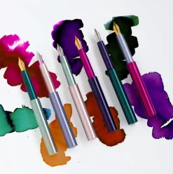 Tom's Studio Pióro wieczne Studio Pocket 2.0 - - Iris M ><noscript><img width=