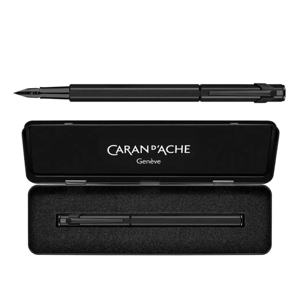 Caran d'Ache Pióro wieczne 849 z etui - - Black Code M
