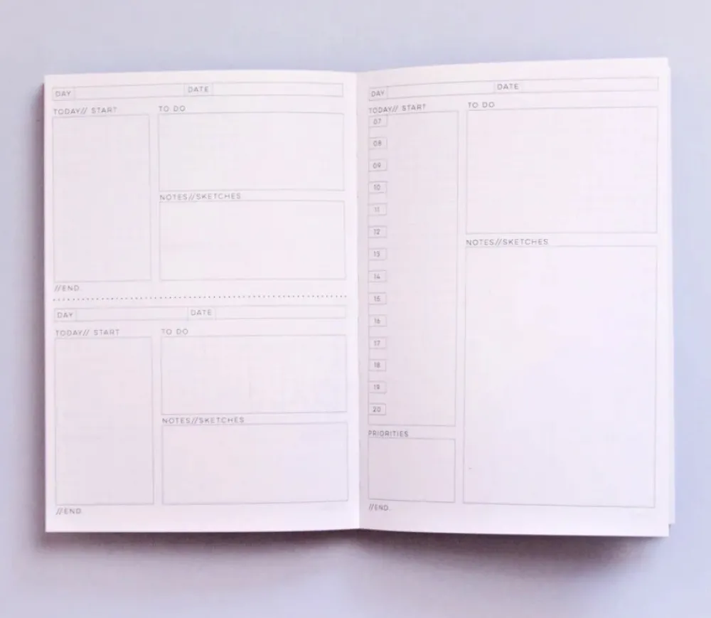 The Completist. Planer dzienny Athens No.1 A5 - - 90 g/m2 > Planery Niedatowane