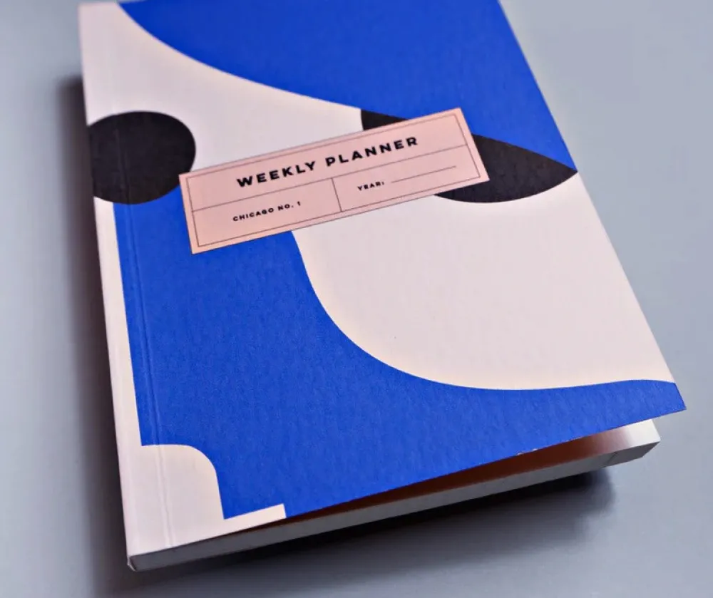 The Completist. Planer tygodniowy Chicago no. 1, A6 - - 90 g/m2 > Planery Niedatowane