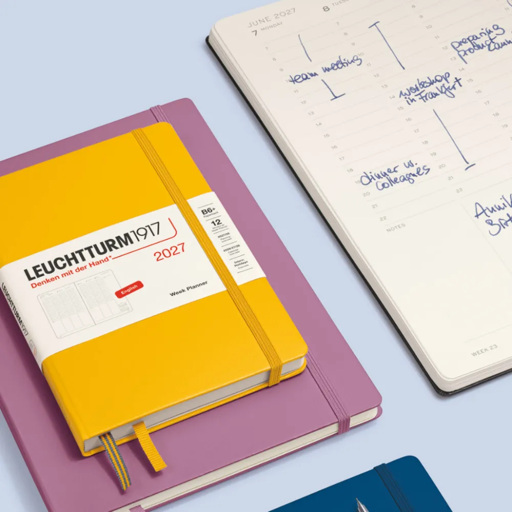 Leuchtturm1917 Planer tygodniowy pionowy 2027 – – Black A5