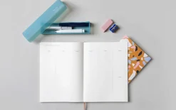 Papierniczeni Planner niedatowany Klasyk - - toffi, twarda okładka