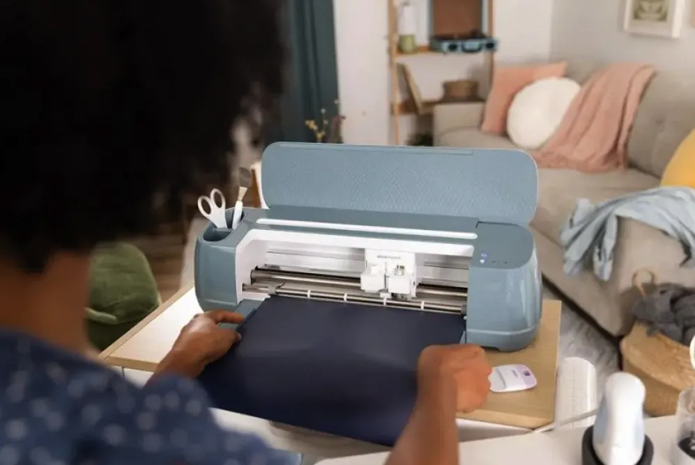 Cricut Ploter tnący - - model Maker 4 > Plotery