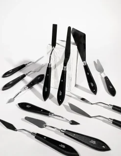 PaperConcept Szpachelka malarska z drewnianą rączką - - nr 45