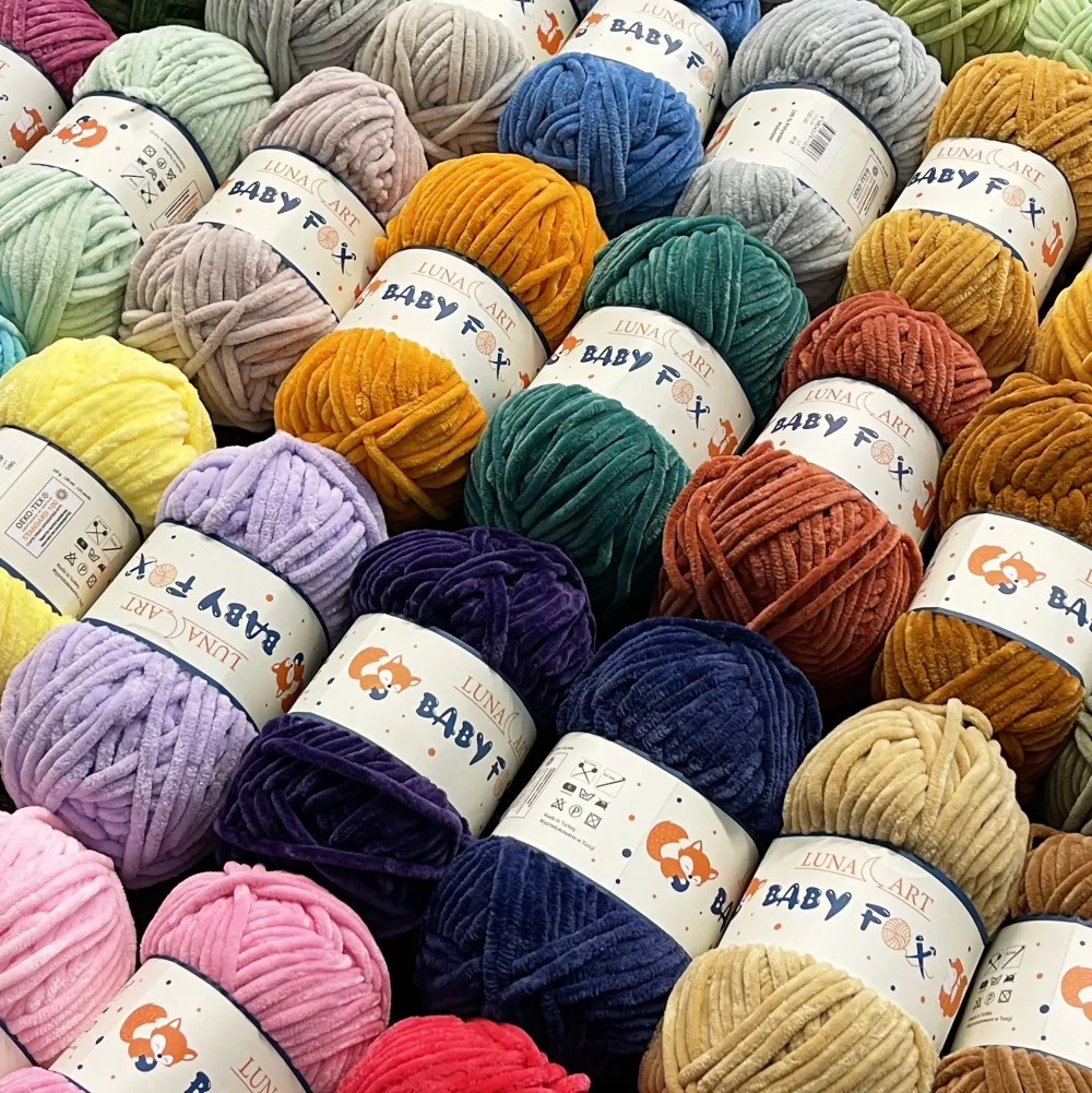 Włóczka poliestrowa Baby Fox - Luna Art - 1, 100 g, 120 m