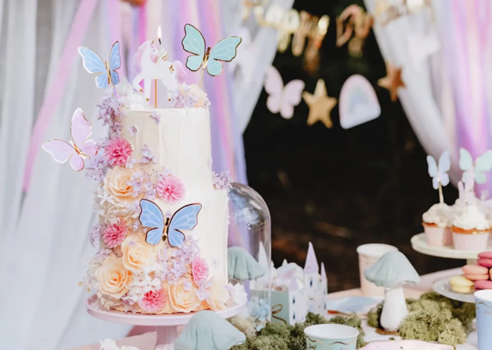 PartyDeco Świeczka urodzinowa Jednorożec - biała, 9 cm