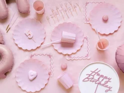 PartyDeco Świeczki urodzinowe gładkie - różowe, 14 cm, 12 szt. > Świeczki Urodzinowe